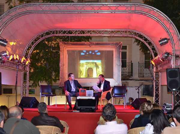 Presentación de los libros de José Antonio González Carrillo en la Feria Ibérica del libro de Elvas. Mayo 2014.